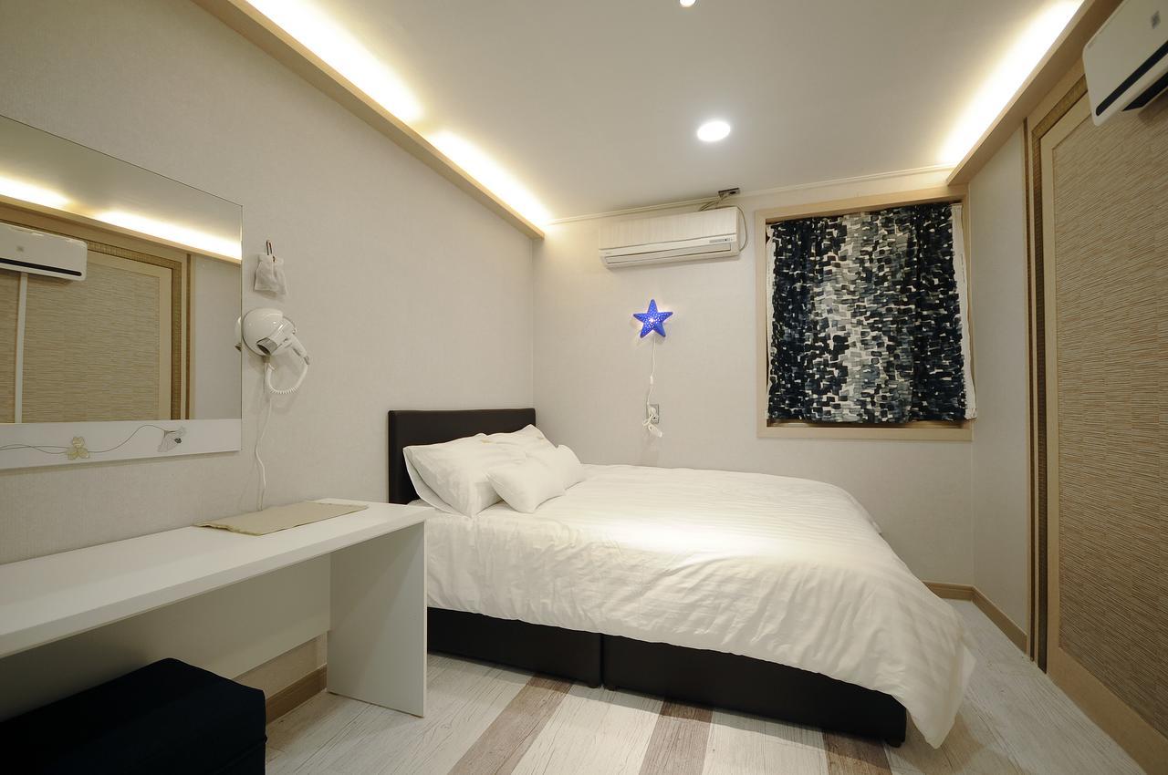 Family Hotel Bnb Busan Extérieur photo