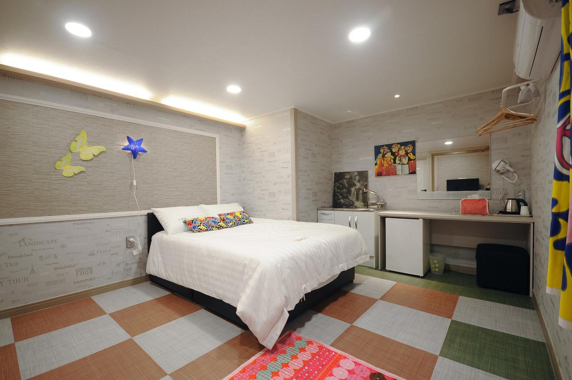 Family Hotel Bnb Busan Extérieur photo